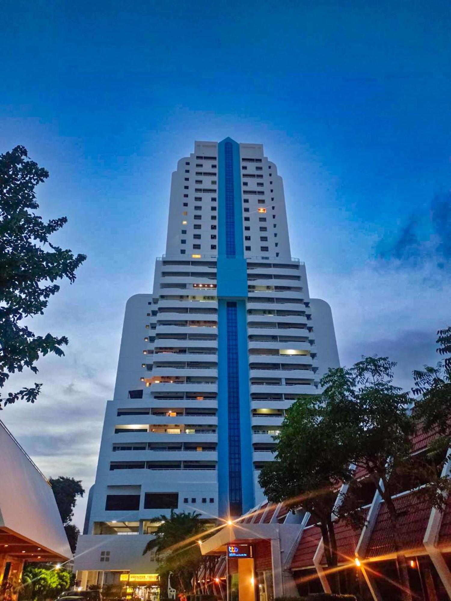 Tower By Pm Aparthotel *
